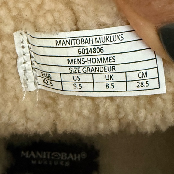 Manitobah Men's Mesa Chelsea Boot | Size 9.5 (EU 42.5) - Picture 8 of 9